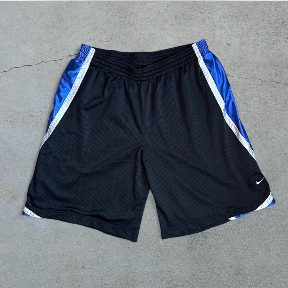 Vintage Nike Mens Basketball shorts